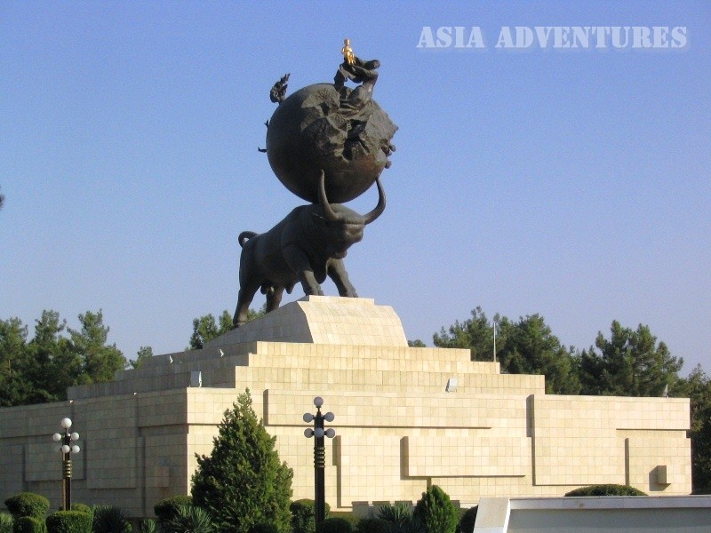 Monument to victims of the earthquake, Ashgabat, Turkmenistan