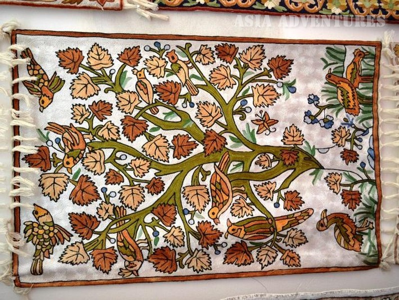  Carpets of Uzbekistan