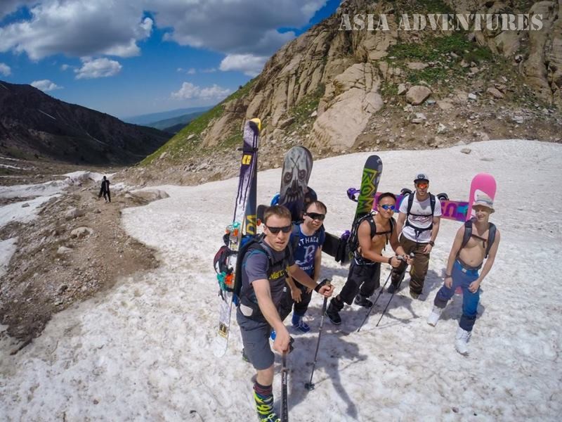 Ski tours, back country, free ride in Uzbekistan