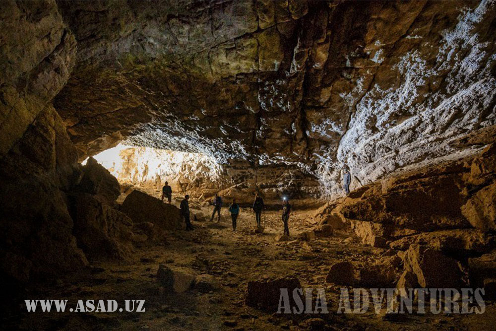 Trip from Shakhrisabz to the cave of Tamerlane