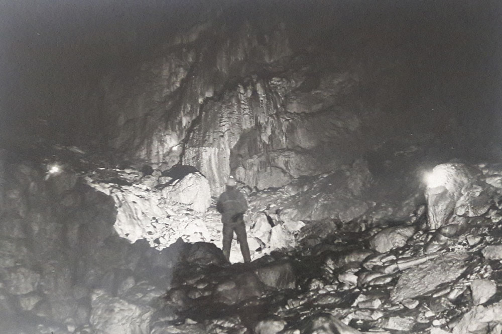 Kievskaya cave