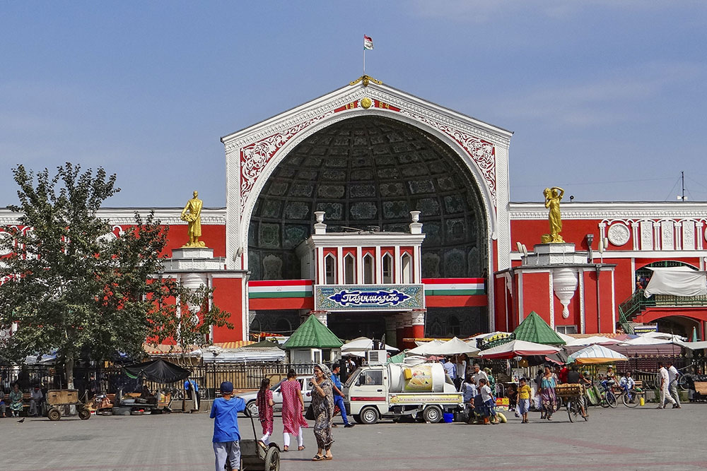 Из Ташкента в Душанбе через Искандеркуль