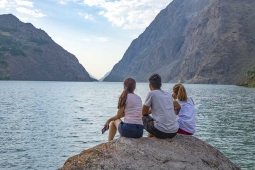 По северному Таджикистану